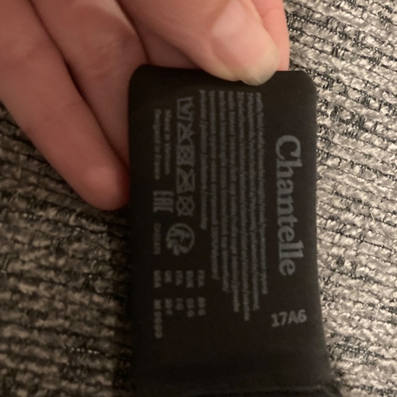 Chantelle Modern Flex T-shirt bra NWT 30G - Picture 4 of 5